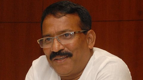 அமைச்​சர் ஆர்​.பி.​திம்​மாப்​பூர்