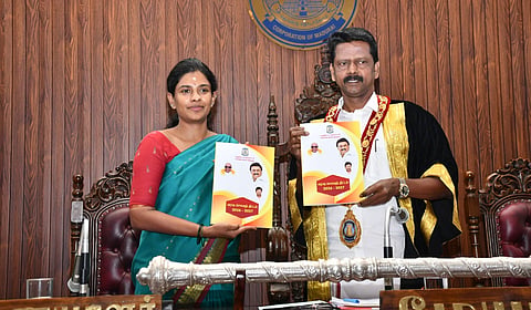 மதுரை மாநகராட்சி பட்ஜெட் முக்கிய அம்சங்கள்: மீனாட்சியம்மன் கோயில் சுற்றுப்புற மேம்பாட்டுக்கு ரூ.450 கோடி!