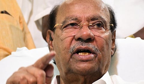 ராமதாஸ் 