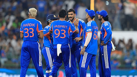 61 ரன்களில் பாகிஸ்தானை வீழ்த்தியது இந்தியா | T20 WC 2026 - IND vs PAK