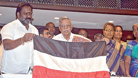 புதிய கட்சியைத் தொடங்கிய பண்ருட்டியார் - பின்னணியில் தவெக?