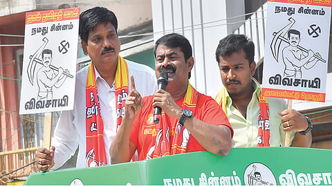 கனிமொழிக்கு சீட் கொடுக்காதவர்கள் எப்படி கம்யூனிஸ்ட் கட்சிக்கு கொடுப்பார்கள்? - சீமான் கேள்வி
