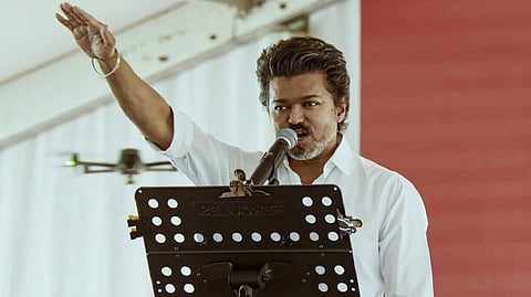 “தவெக பிரச்சாரத்துக்கு  முட்டுக்கட்டை போடுவது பாசிச தாக்குதல்” - விஜய் ஆவேசம்