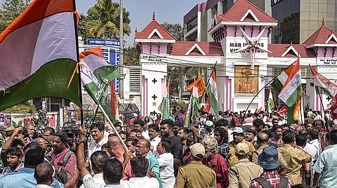 ‘அனல் பறக்கும்’ கேரள மாநிலம்: வேட்பாளர்கள் பிரச்சாரத்தில் சிக்கல்