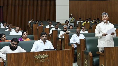 ஒரே தலைநகராக அமராவதியை அங்கீகரிக்க சட்டப்பூர்வ பாதுகாப்பு கோரும் தீர்மானம்: ஆந்திர சட்டப் பேரவையில் நிறைவேறியது 