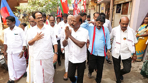 பேசுபொருளான ​முதல்வரின்​ நலத்திட்டங்கள்​: வீரபாண்டியன்​ சொல்கிறார்​
