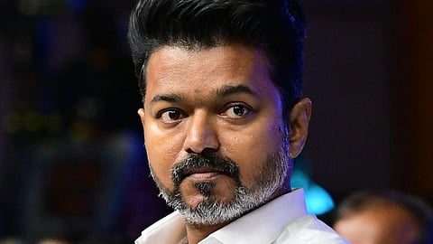 வருமான வரித் துறை வழக்கு: தனி நீதிபதி உத்தரவை எதிர்த்து விஜய் மேல்முறையீடு