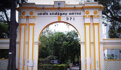 கோடை விடுமுறையை  மாணவர்கள் பயனுள்ளதாக மாற்ற வேண்டும்: பள்ளிக்கல்வித் துறை அறிவுறுத்தல்