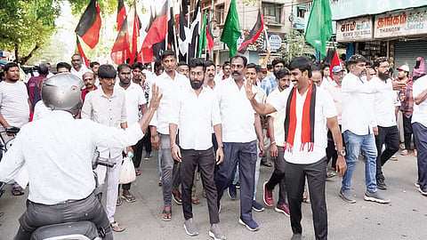 எழும்பூர் தொகுதி, புரசைவாக்கம் தானா தெருவில் தீவிர வாக்கு சேகரிப்பில் ஈடுபட்ட திமுக வேட்பாளர் தமிழன் பிரசன்னா