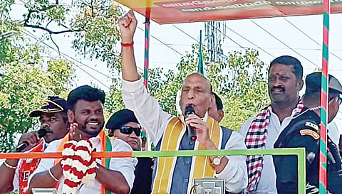 திருப்பரங்குன்றத்தில் தீபம் ஏற்று​வோம்: தென்காசியில் ராஜ்நாத் சிங் உறுதி