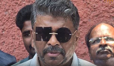 சாதி, மதமற்றவர் சான்றிதழ் வெற்று விளம்பரத்துக்கே பயன்படும்: பார்த்திபன் வழக்கில் ஐகோர்ட் கருத்து 
