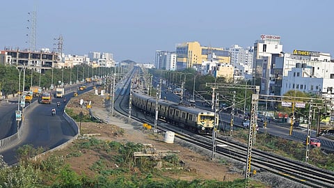 வேளச்சேரி - பரங்கிமலை மின்சார ரயில்​ சேவைக்கு அமோக வரவேற்பு: ​தினமும் 28,000+ பேர் பயணம்