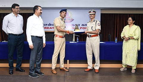 சென்னையில் இணை ஆணையர் உட்பட ஒரே நாளில் 40 போலீஸார் பணி ஓய்வு