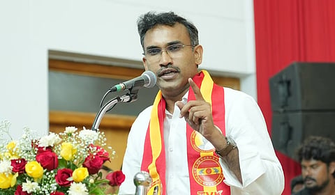 “திமுக + அதிமுக முயற்சி உண்மைதான்” - தவெக நிர்வாகி அருண்ராஜ் காட்டம்