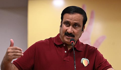 கரும்பு கொள்முதல் விலையை டன்னுக்கு ரூ.4,500 ஆக உயர்த்தி வழங்க வேண்டும்: அன்புமணி வலியுறுத்தல்