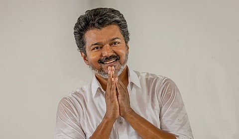 ‘ஜோசப் விஜய் எனும் நான்...’ - தடைகளைத் தகர்த்து அமைகிறது தவெக ஆட்சி!