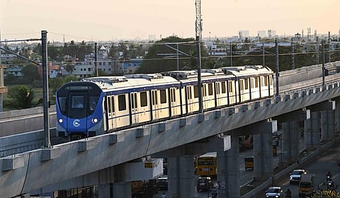 10-ம் தேதி ஐபிஎல் போட்டி: மெட்ரோ ரயில்களில் ரசிகர்களுக்கு இலவச பயணம்