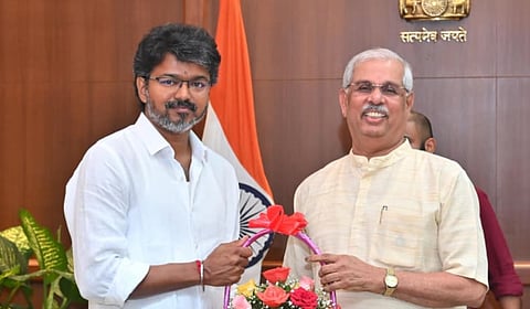 தமிழக முதல்வராக தவெக தலைவர் விஜய் நாளை பதவியேற்பு!