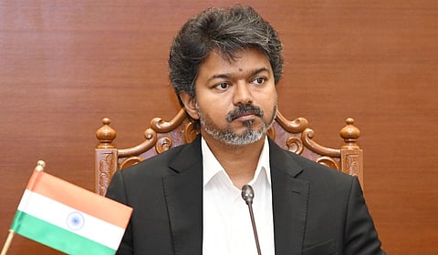 நீட் தேர்வு முறையை ரத்து செய்க: மத்திய அரசுக்கு முதல்வர் விஜய் வலியுறுத்தல்