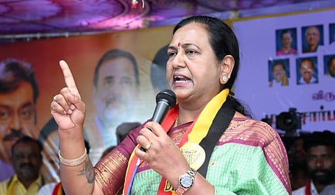 “மக்களிடையே ‘லாக்டவுன்’ அச்சம்” - பெட்ரோல், டீசல் விலை உயர்வுக்கு பிரேமலதா கண்டனம்