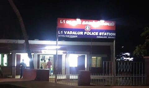 வடலூரில் பூட்டியிருந்த வீட்டில் 103 பவுன் நகை கொள்ளை