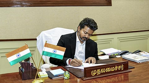 தமிழகம் முழுவதும் அம்மா உணவகங்களைப் புதுப்பிக்க முதல்வர் உத்தரவு