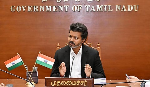 மின்நுகர்வோர் குறை தீர்க்க முன்னுரிமை தர முதல்வர் அறிவுறுத்தல்