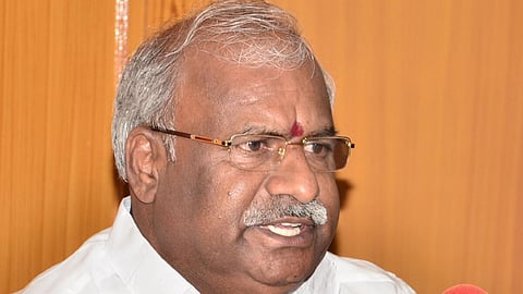 திருச்செந்தூர் கோயிலில் ஆய்வு செய்த அமைச்சர் ரமேஷுக்கு இந்து முன்னணி பாராட்டு