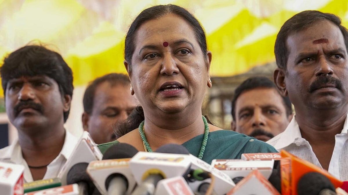 “பள்ளிகளில் அரசியல் சார்ந்த முழக்கங்கள் எழுப்பப்படுவது மாணவர்களை பாதிக்கும்” - பிரேமலதா