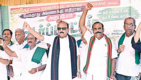 | படம்: எல்.சீனிவாசன் |