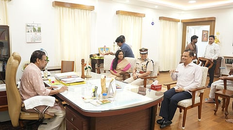 புதிய கட்டிடத்தில் புதுச்சேரி ஆளுநர் மாளிகை: குடும்பத் தலைவிகளுக்கு ரூ.2500 வழங்க ஆளுநர் ஒப்புதல்