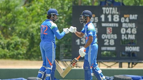 இலங்கை இலங்கை-ஏ அணியை 8 ரன்களில் வீழ்த்தியது இந்தியா-ஏ அணி