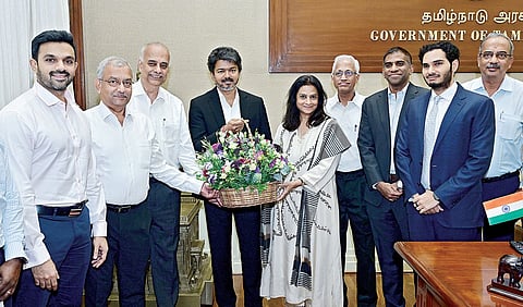 சர்க்கரை ஆலைகளின் உரிமையாளர்கள் முதல்வர் விஜய்யுடன் சந்திப்பு