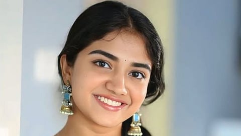 நடிகை மாளவிகா மனோஜ்