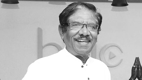 ‘இயக்குநர் இமயம்’ பாரதிராஜா காலமானார் - சோகத்தில் திரையுலகம்
