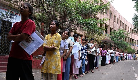 நீட் வினாத்தாள், விடைத்தாளுக்கு இரட்டை அடுக்கு பாதுகாப்பு