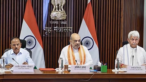 அமர்நாத் யாத்திரை ஜூலை 3-ல் தொடக்கம்: பாதுகாப்பு குறித்து அமித் ஷா ஆய்வு