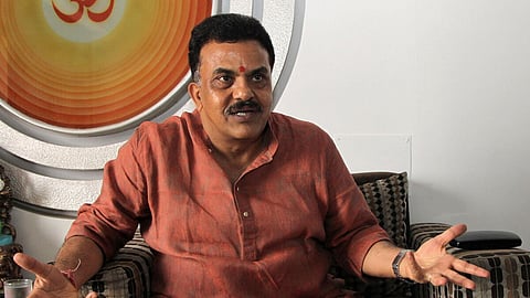 “உத்தவ் தாக்கரே கட்சியின் கதை 2029-க்குள் முடிந்துவிடும்” - சஞ்சய் நிருபம்