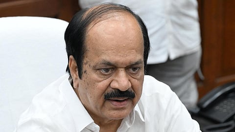 சட்டப்பேரவை சம்பவங்கள் ஆட்சி மாற்றத்துக்கே வழிவகுத்துவிடும்: பேரவைத் தலைவர் ஜேசிடி பிரபாகர்