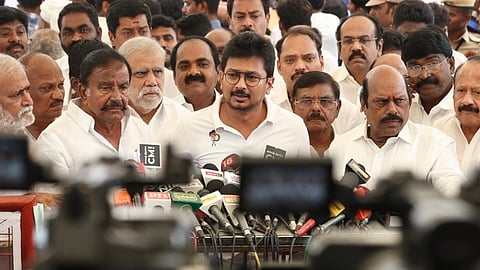 ‘தவெக - பாஜகவுக்கு இணக்கமான தொடர்பு’ - ஆளுநர் உரை மீது உதயநிதி சந்தேகம்