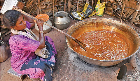 பெயரைக் கேட்டால் நாவில் சுவையூறும்! | பேரு வாங்கின ஊரு 04