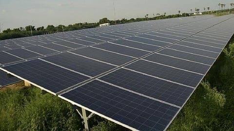 தமிழகத்தில் 5 புதுப்பிக்கத்தக்க எரிசக்தி மண்டலங்கள் உருவாக்கம்: மின்துறை அமைச்சர் தகவல்