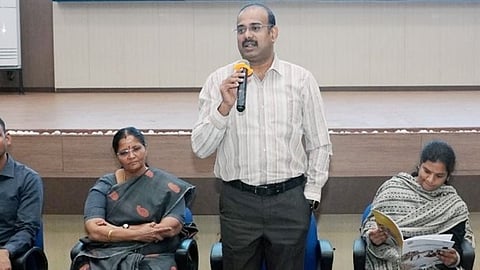 சென்னையில் மாநகராட்சி சார்பில் 55 பள்ளிகளில் குளிர் கூரை அமைக்க நடவடிக்கை