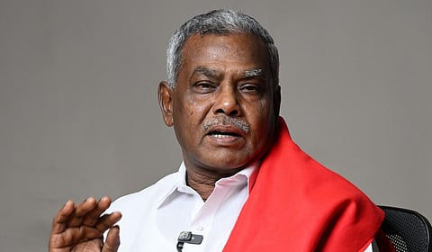 நீட் எதிர்ப்புப் போராட்டத்தில் மாணவர்கள் மீது காவல் துறை அராஜக தாக்குதல்: பெ.சண்முகம் கண்டனம்