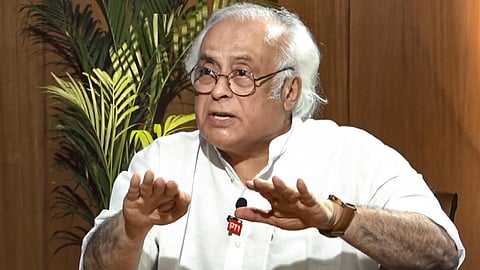 “அமெரிக்காவை சமாதானப்படுத்தும் மோடியின் பொருளாதார நடவடிக்கைகள்” - ஜெய்ராம் ரமேஷ்