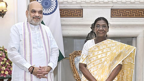 குடியரசு தலைவர் திர​வுபதி முர்​முவை மத்​திய உள்​துறை அமைச்​சர் அமித் ஷா சந்திப்பு