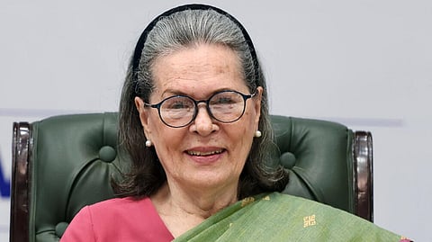 “காசா இனப்படுகொலை விவகாரத்தில் மத்திய அரசின் மவுனம் நியாயமற்றது” - சோனியா காந்தி