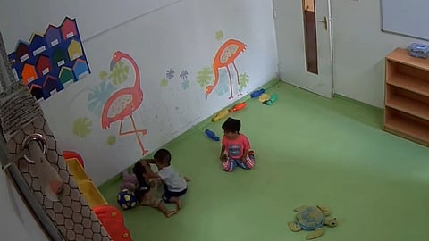 மழலையர் பள்ளி சிசிடிவி பதிவு