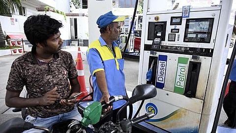 “இ-20 பெட்ரோல் திட்டம் ஒரு பரிசோதனை முயற்சியே; முடிவுகள் அடுத்த ஆண்டுதான் தெரியும்” - மத்திய அரசு