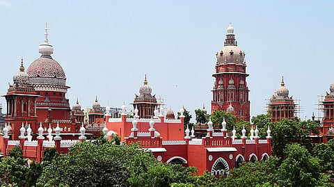 நடிகர் சங்க நிர்வாகிகளின் பதவிக் காலம் நீட்டிப்புக்கு எதிரான வழக்கை நிராகரிக்க ஐகோர்ட் மறுப்பு
